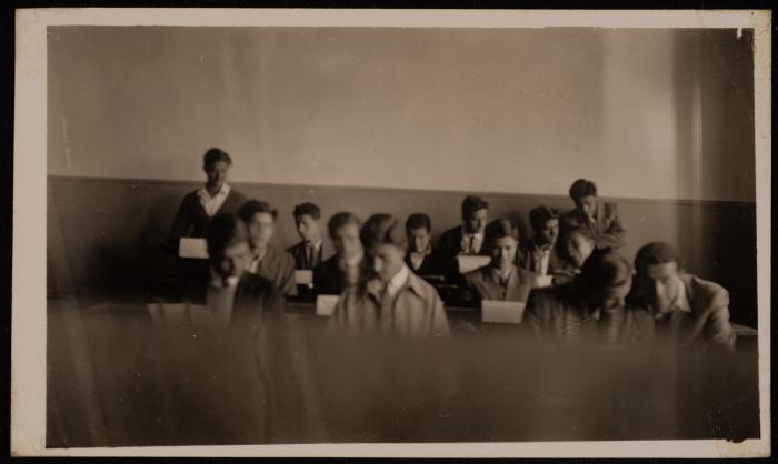 Students of al-Amiriyya School in Jaffa in the typewriting room in 1947